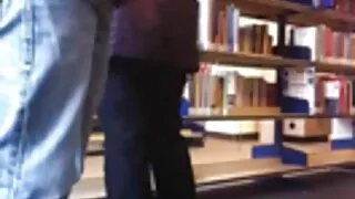 Esclave ligoté par des hommes autoritaires erotique gratuit pour un trio avec double pénétration