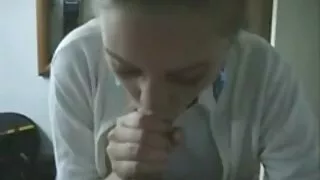 La dissolue russe Lena jeune fille porn Reif met la chatte nue sous la bite
