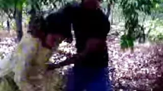 Guy a déchiré telecharger films porno des collants sur le corps d'une nana russe mature pour une sodomie au bureau